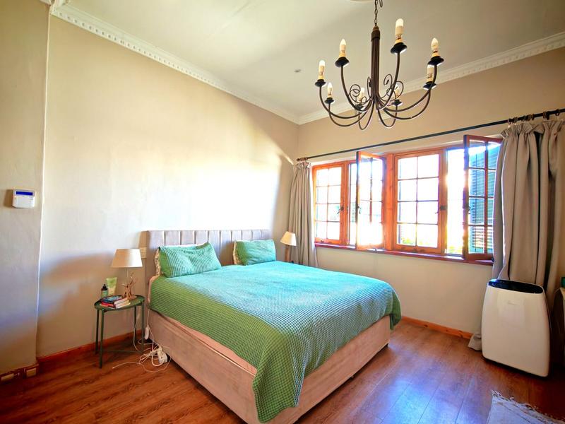 4 Bedroom Property for Sale in Lisdogan Park Gauteng