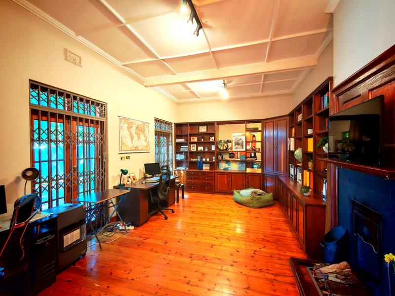 4 Bedroom Property for Sale in Lisdogan Park Gauteng