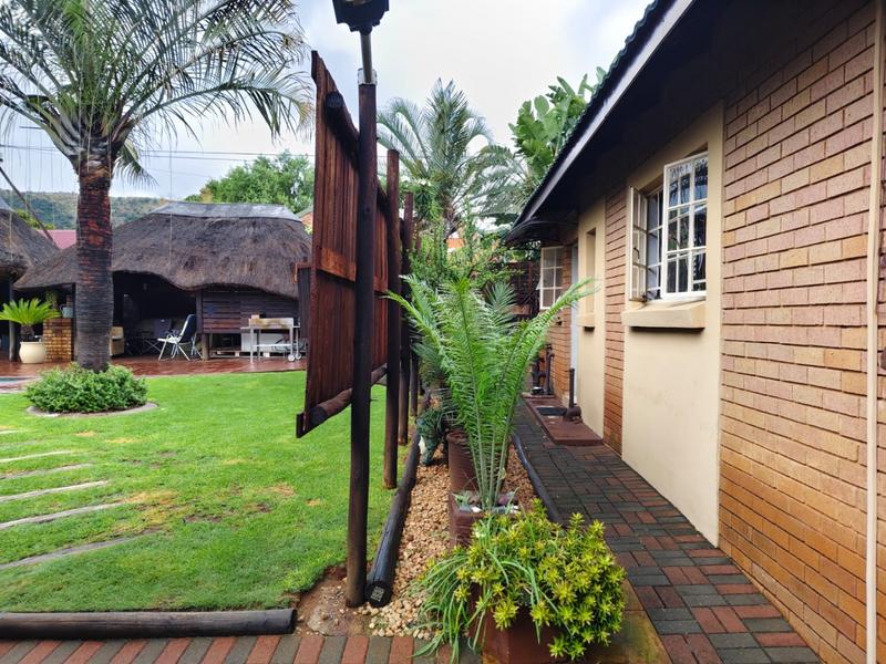 3 Bedroom Property for Sale in Florauna Gauteng