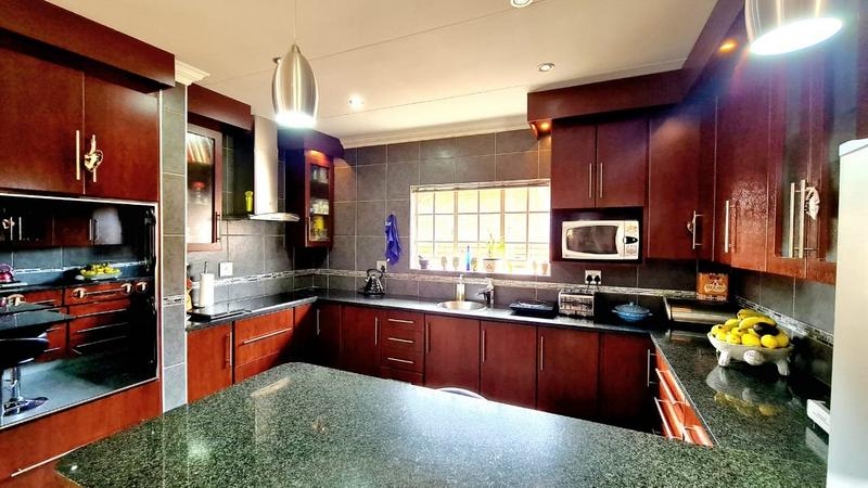 3 Bedroom Property for Sale in Florauna Gauteng