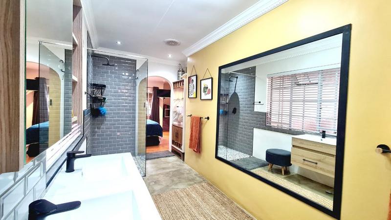 3 Bedroom Property for Sale in Florauna Gauteng