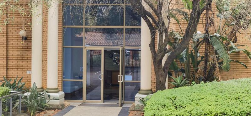To Let Commercial Property for Rent in Lynnwood Glen Gauteng