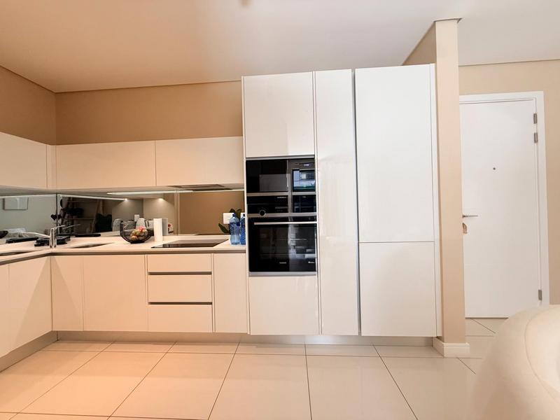 To Let 2 Bedroom Property for Rent in Houghton Estate Gauteng