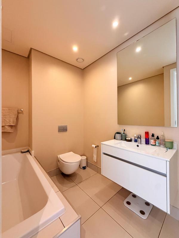 To Let 2 Bedroom Property for Rent in Houghton Estate Gauteng