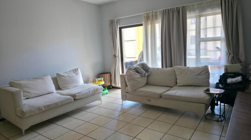 To Let 2 Bedroom Property for Rent in Lonehill Gauteng