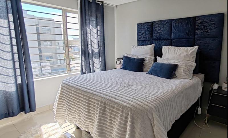 To Let 2 Bedroom Property for Rent in Broadacres Gauteng