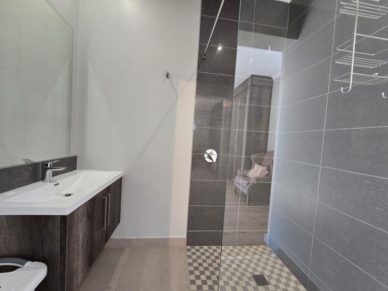 To Let 4 Bedroom Property for Rent in Waterkloof Heights Gauteng