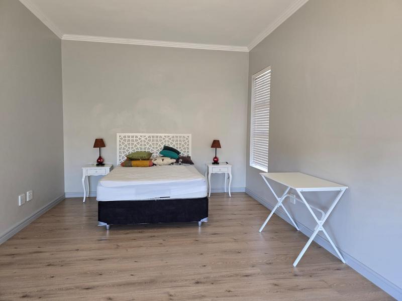 To Let 4 Bedroom Property for Rent in Waterkloof Heights Gauteng
