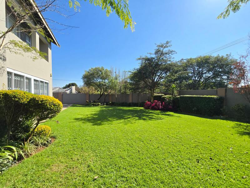 To Let 4 Bedroom Property for Rent in Waterkloof Heights Gauteng