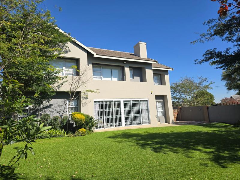 To Let 4 Bedroom Property for Rent in Waterkloof Heights Gauteng