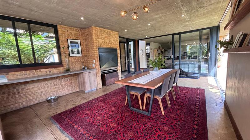 4 Bedroom Property for Sale in Midstream Ridge Gauteng