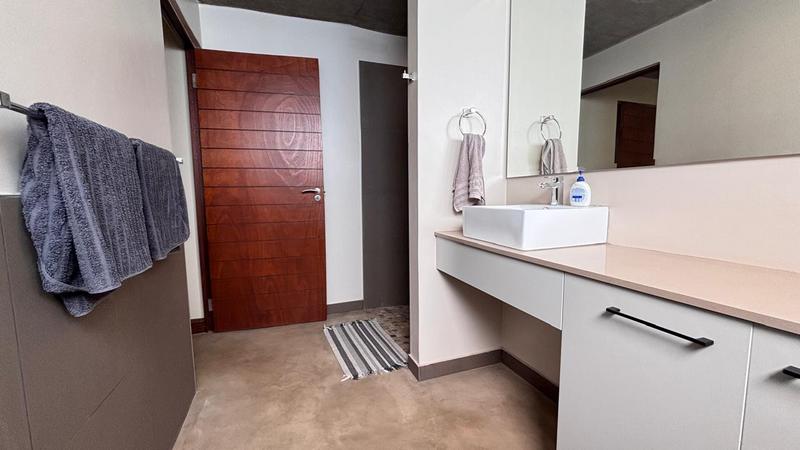 4 Bedroom Property for Sale in Midstream Ridge Gauteng