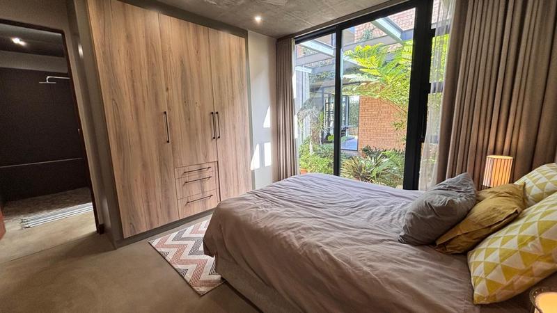 4 Bedroom Property for Sale in Midstream Ridge Gauteng