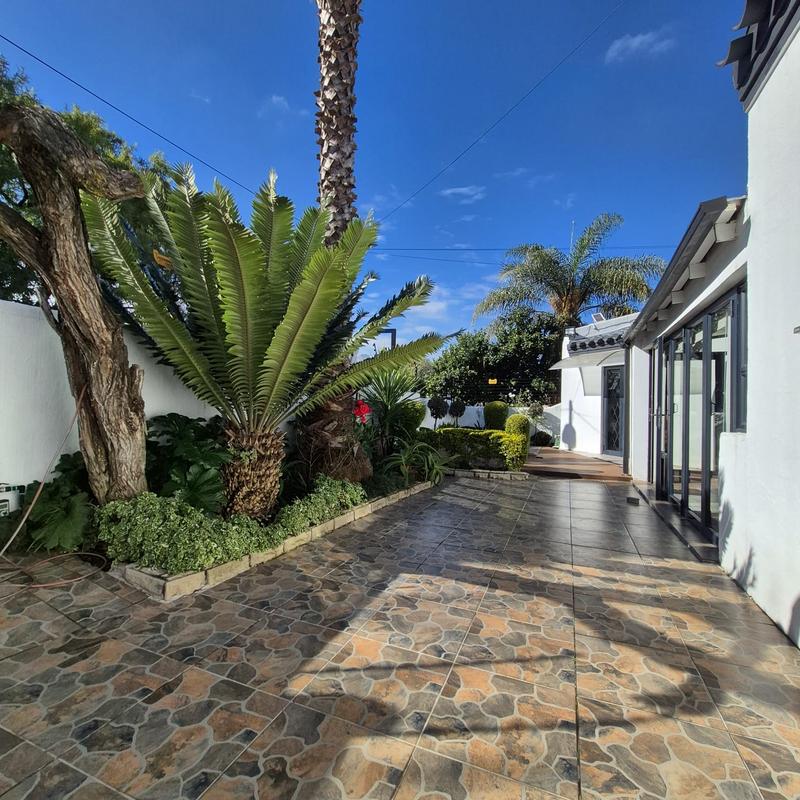 3 Bedroom Property for Sale in Strathavon Gauteng