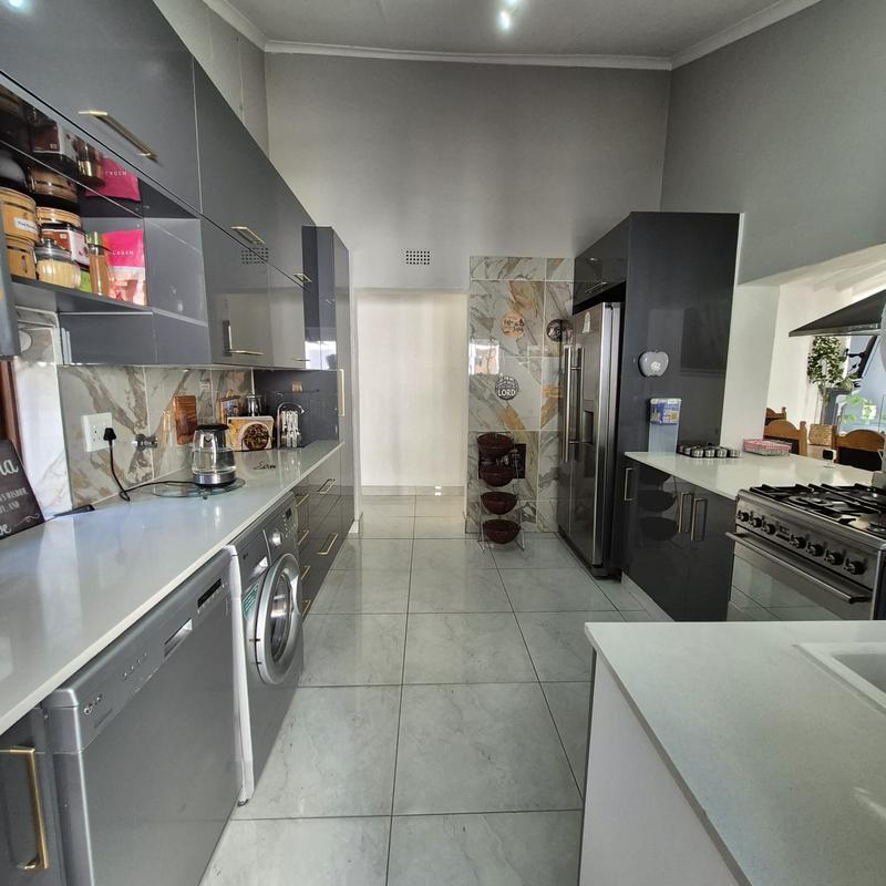 3 Bedroom Property for Sale in Strathavon Gauteng