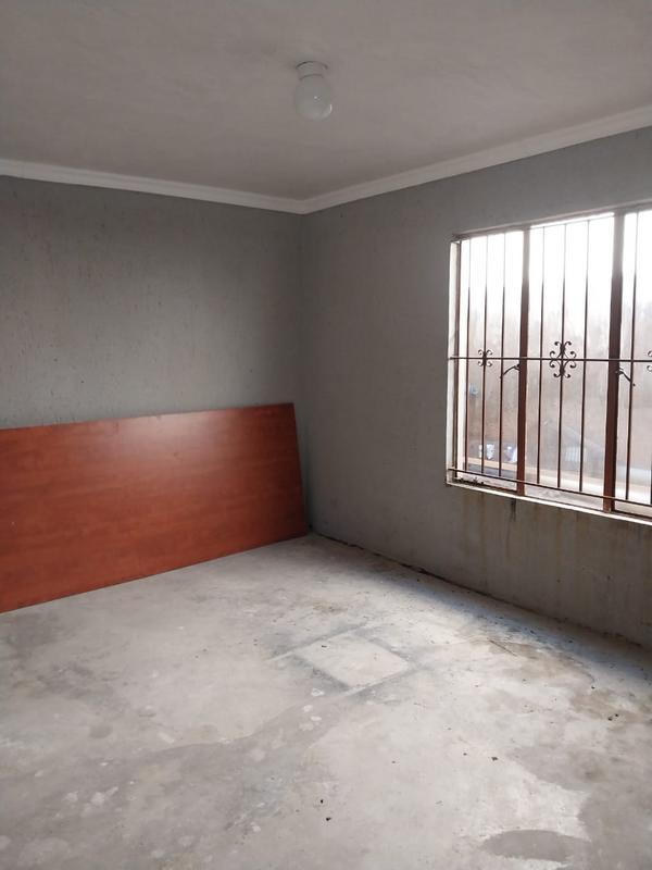 To Let 0 Bedroom Property for Rent in Emdeni Gauteng