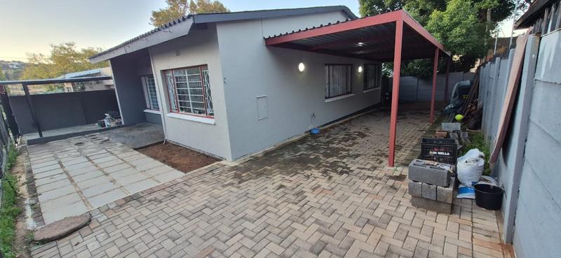 To Let 3 Bedroom Property for Rent in Albertskroon Gauteng