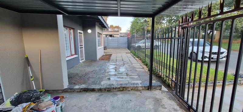 To Let 3 Bedroom Property for Rent in Albertskroon Gauteng