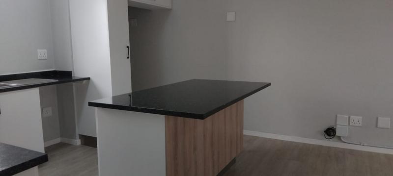 To Let 3 Bedroom Property for Rent in Roodekrans Gauteng