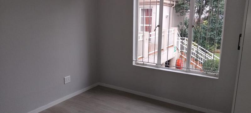 To Let 3 Bedroom Property for Rent in Roodekrans Gauteng
