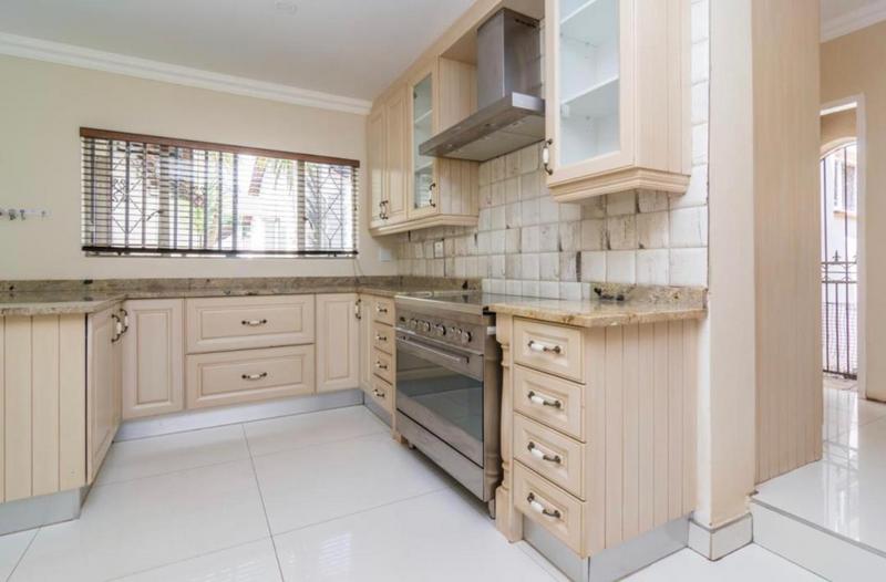 To Let 5 Bedroom Property for Rent in Roodekrans Gauteng