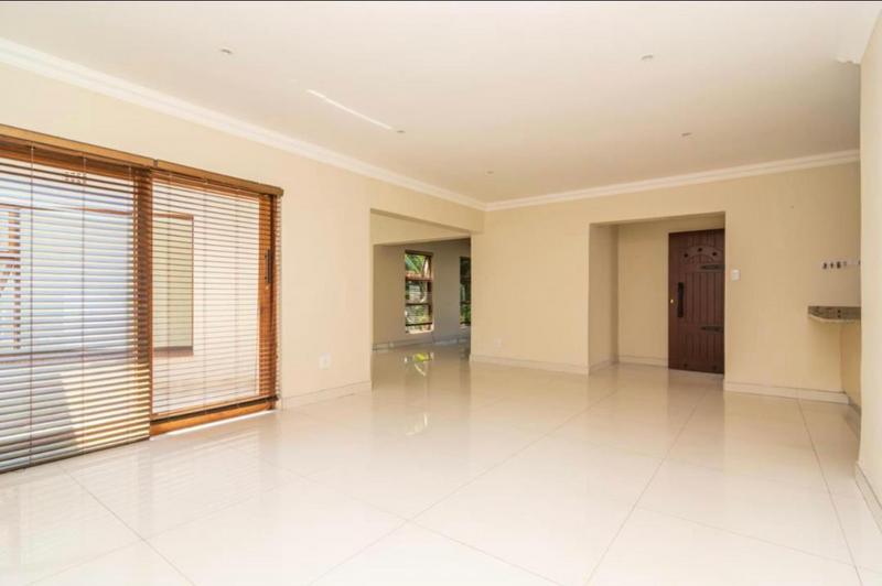 To Let 5 Bedroom Property for Rent in Roodekrans Gauteng