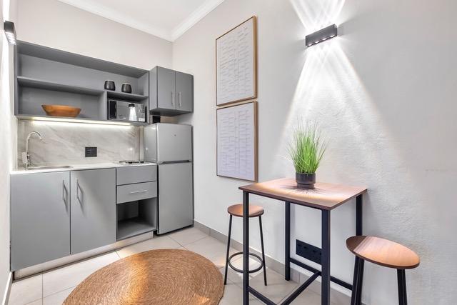 1 Bedroom Property for Sale in Wendywood Gauteng