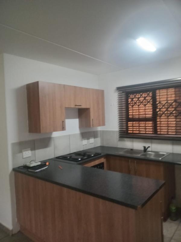 To Let 2 Bedroom Property for Rent in Witpoortjie Gauteng