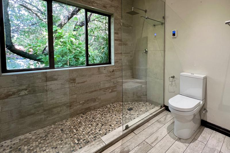 5 Bedroom Property for Sale in Buccleuch Gauteng
