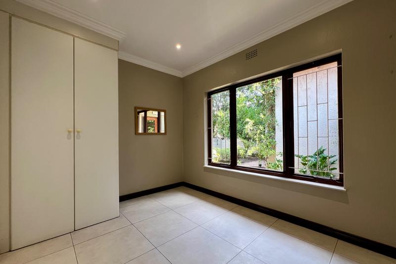 5 Bedroom Property for Sale in Buccleuch Gauteng