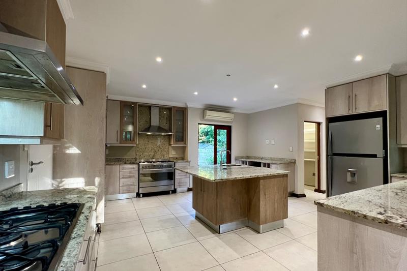 5 Bedroom Property for Sale in Buccleuch Gauteng