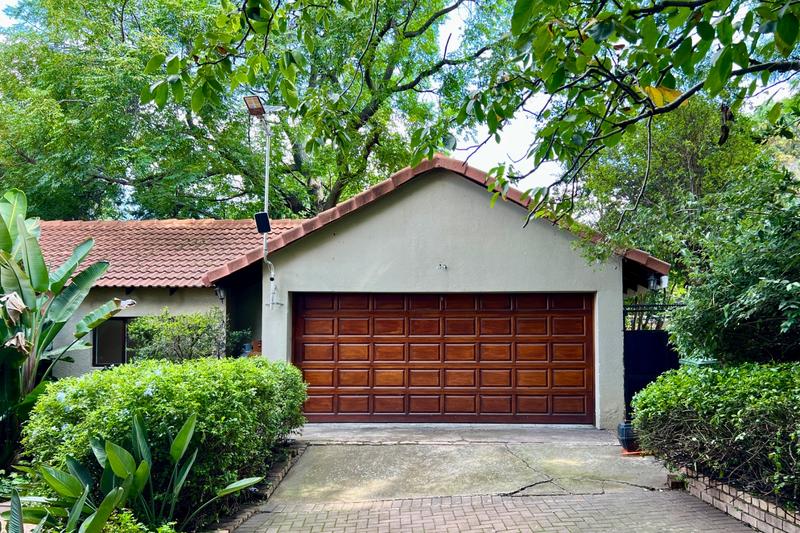 5 Bedroom Property for Sale in Buccleuch Gauteng