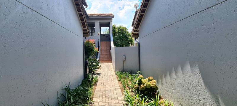 2 Bedroom Property for Sale in Craigavon Gauteng