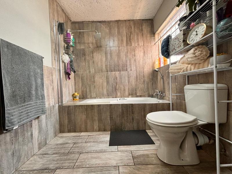 1 Bedroom Property for Sale in Delarey Gauteng