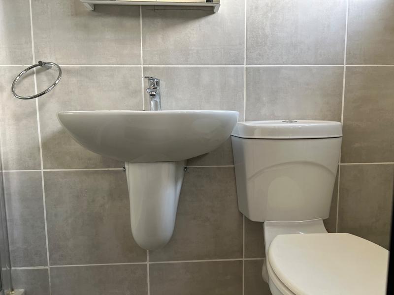 1 Bedroom Property for Sale in Linbro Park Gauteng
