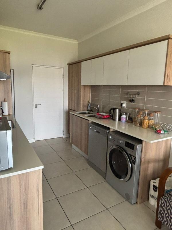 1 Bedroom Property for Sale in Linbro Park Gauteng