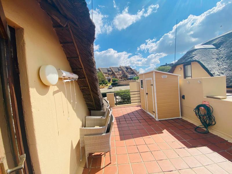 2 Bedroom Property for Sale in Northcliff Gauteng