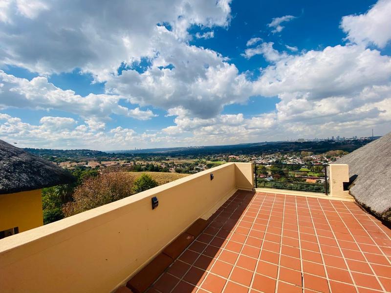 2 Bedroom Property for Sale in Northcliff Gauteng