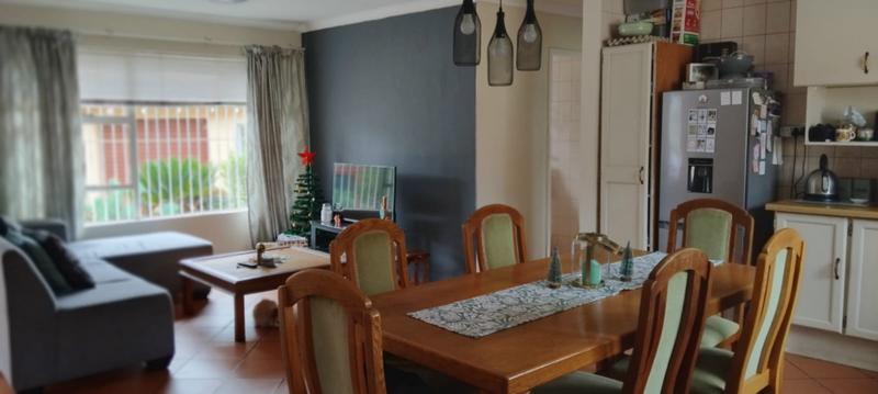 4 Bedroom Property for Sale in Strubensvallei Gauteng