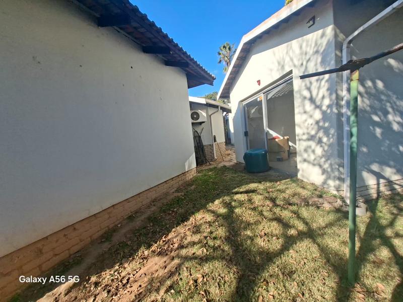5 Bedroom Property for Sale in Vorna Valley Gauteng