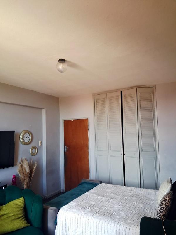 To Let 2 Bedroom Property for Rent in Sunnyside Gauteng
