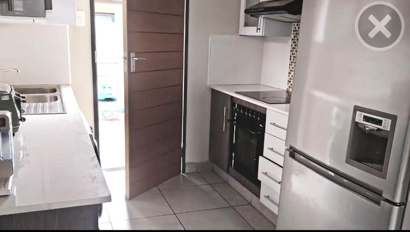 3 Bedroom Property for Sale in Albertsdal Gauteng