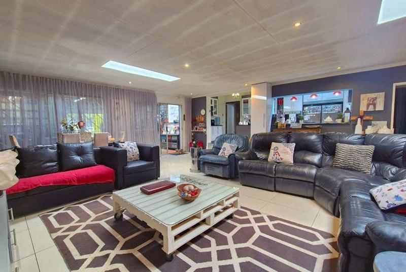 4 Bedroom Property for Sale in Dalview Gauteng