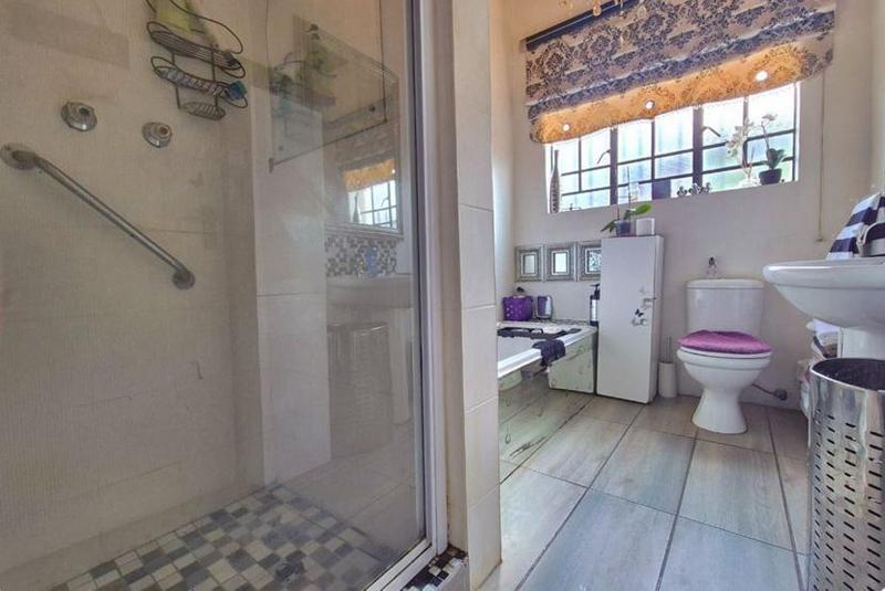 4 Bedroom Property for Sale in Dalview Gauteng