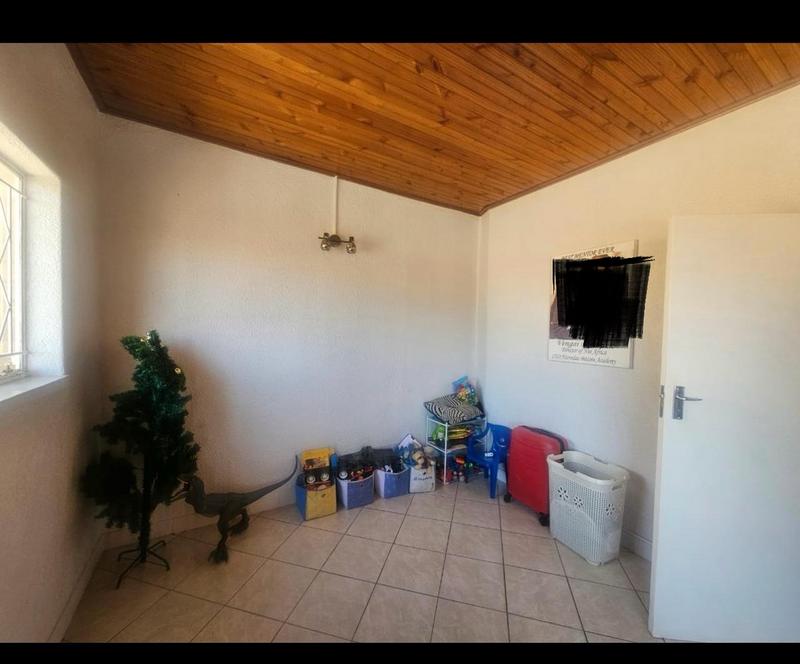 5 Bedroom Property for Sale in Albemarle Gauteng