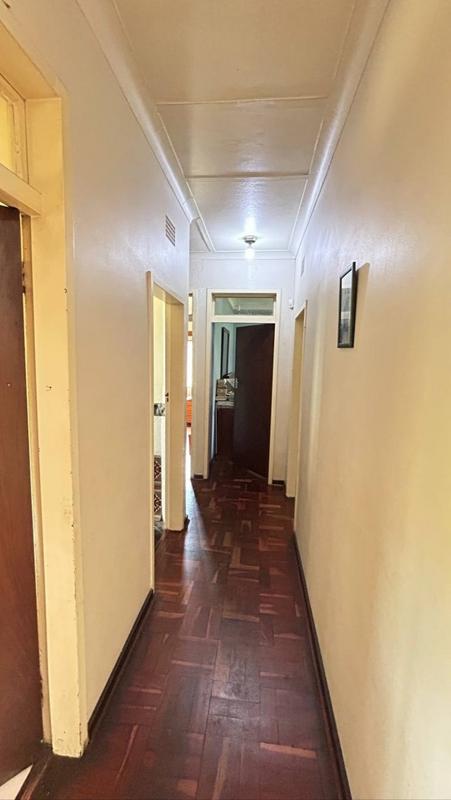 4 Bedroom Property for Sale in Linmeyer Gauteng