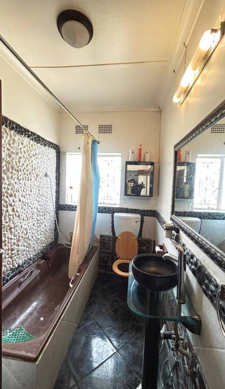 4 Bedroom Property for Sale in Linmeyer Gauteng