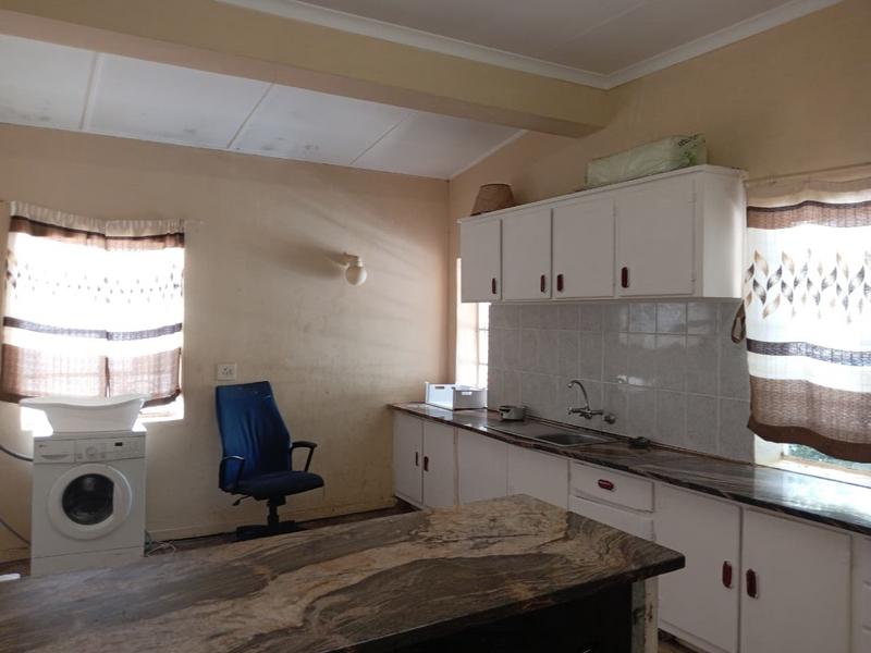 6 Bedroom Property for Sale in Orange Grove Gauteng