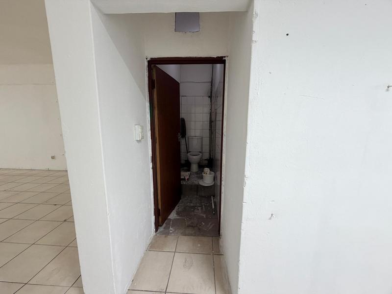 To Let Commercial Property for Rent in Laudium Gauteng