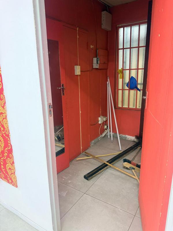 To Let Commercial Property for Rent in Laudium Gauteng